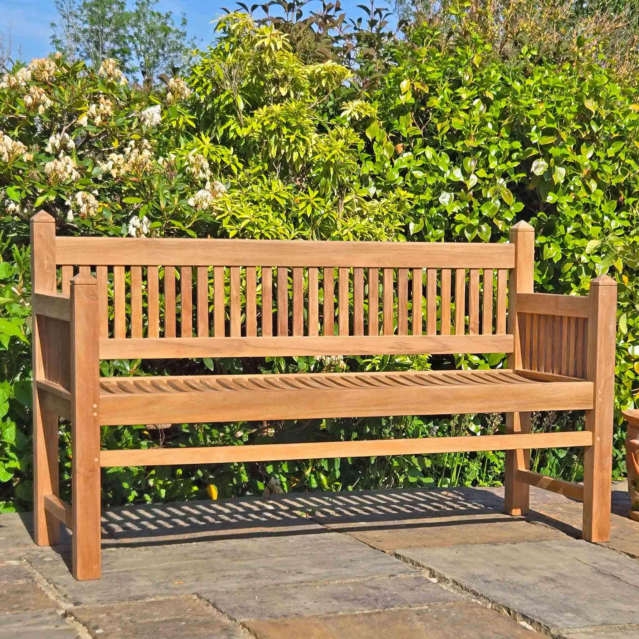 Memory Bench Yorke 3 Seat Memorial Bench | Contemporary Architectural Design | Teak ...